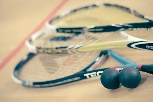 Tennisplatz 3